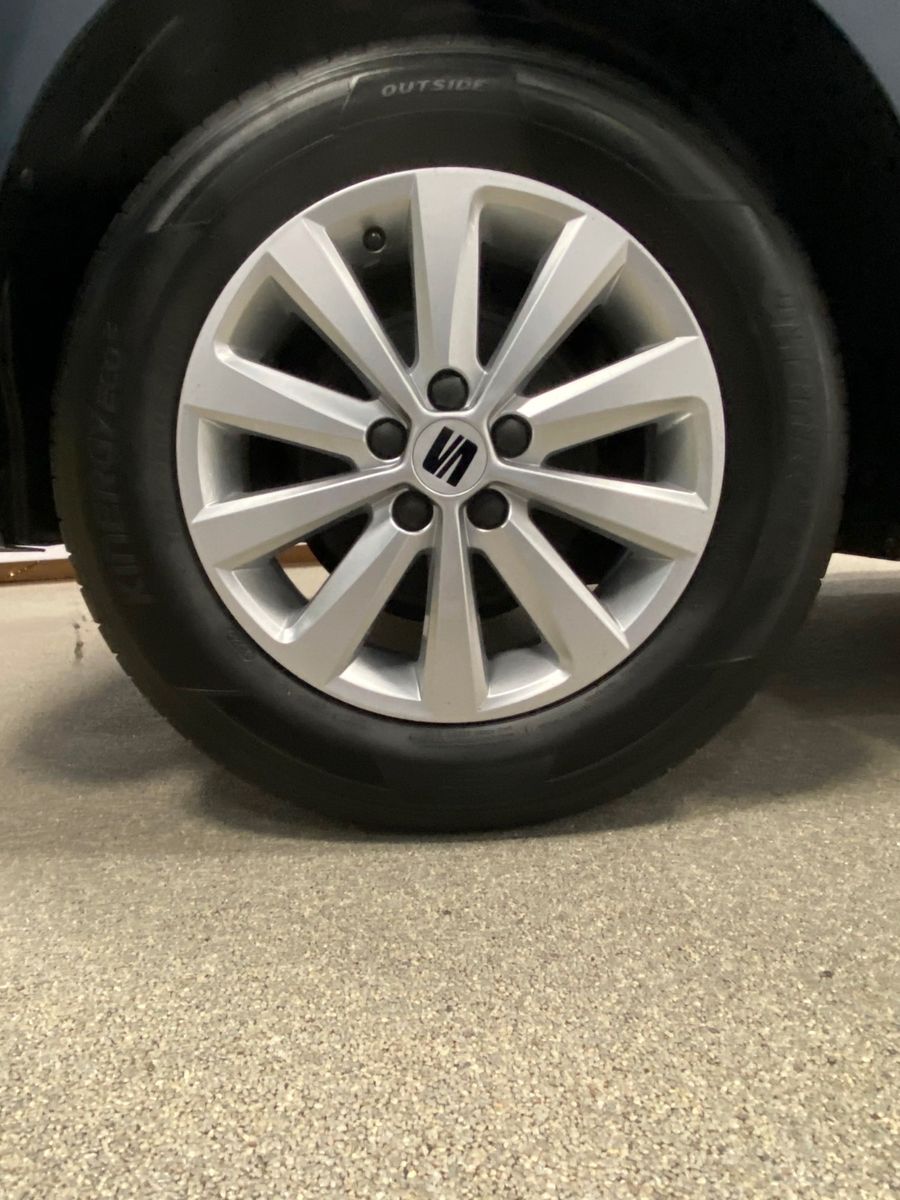 Fahrzeugabbildung SEAT Ibiza 1.0 TSI Style+5 Jah GARANTIE+KAMERA+PDC+BC