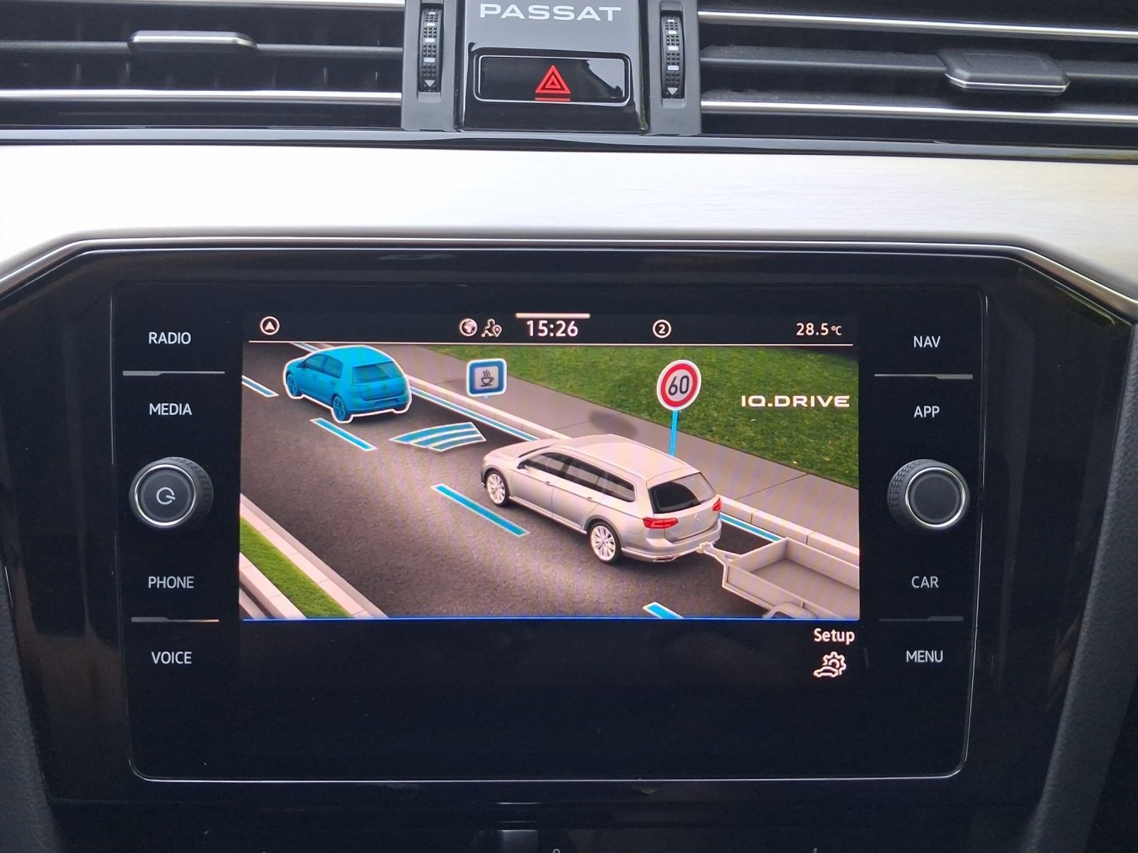 Volkswagen Passat Variant - Bild 14