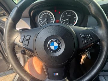 BMW 530 - 8