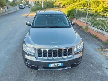 Jeep Grand Cherokee - 3