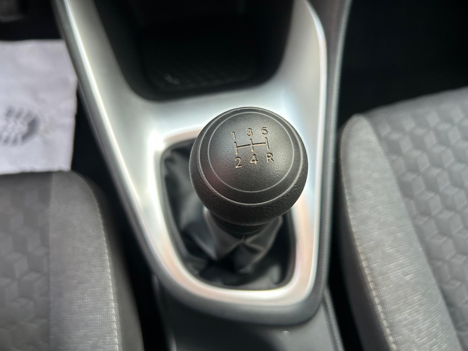 Toyota Yaris Comfort/KLIMA/GJR/KAM/TÜV NEU/ACC/FREISPRE