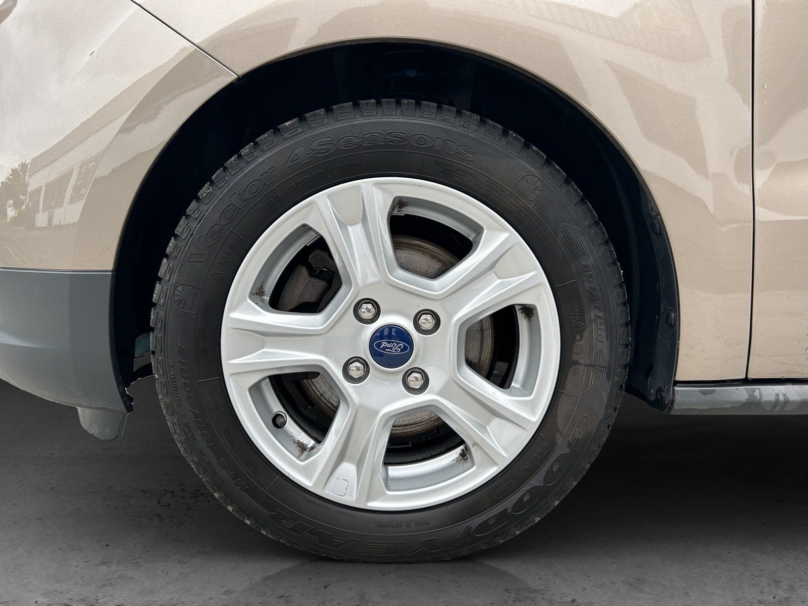 Fahrzeugabbildung Ford Transit Courier 1.0 EcoBoost Trend