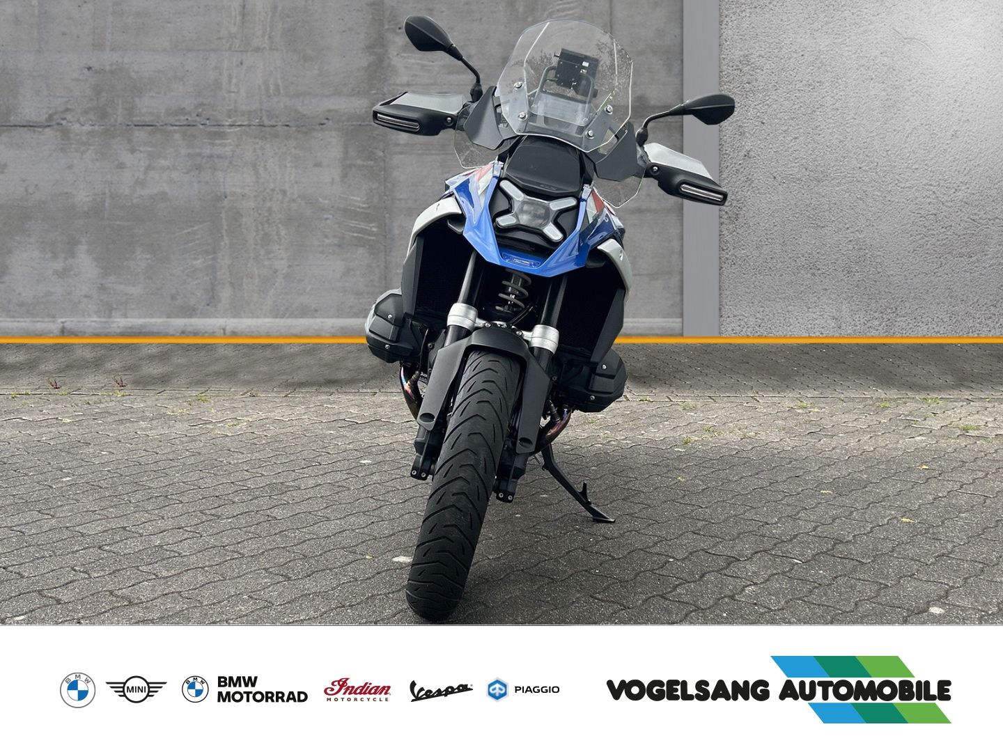 Fahrzeugabbildung BMW R 1300 GS Innovations-Paket, Komfort-Paket, Tour