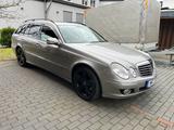 Mercedes-Benz E 320 CDI 4MATIC T ELEGANCE Elegance - Mercedes-Benz E 320: Elegance Cdi