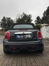 MINI John Cooper Works - MINI MINI mit Benzin-Antrieb: Cabrio