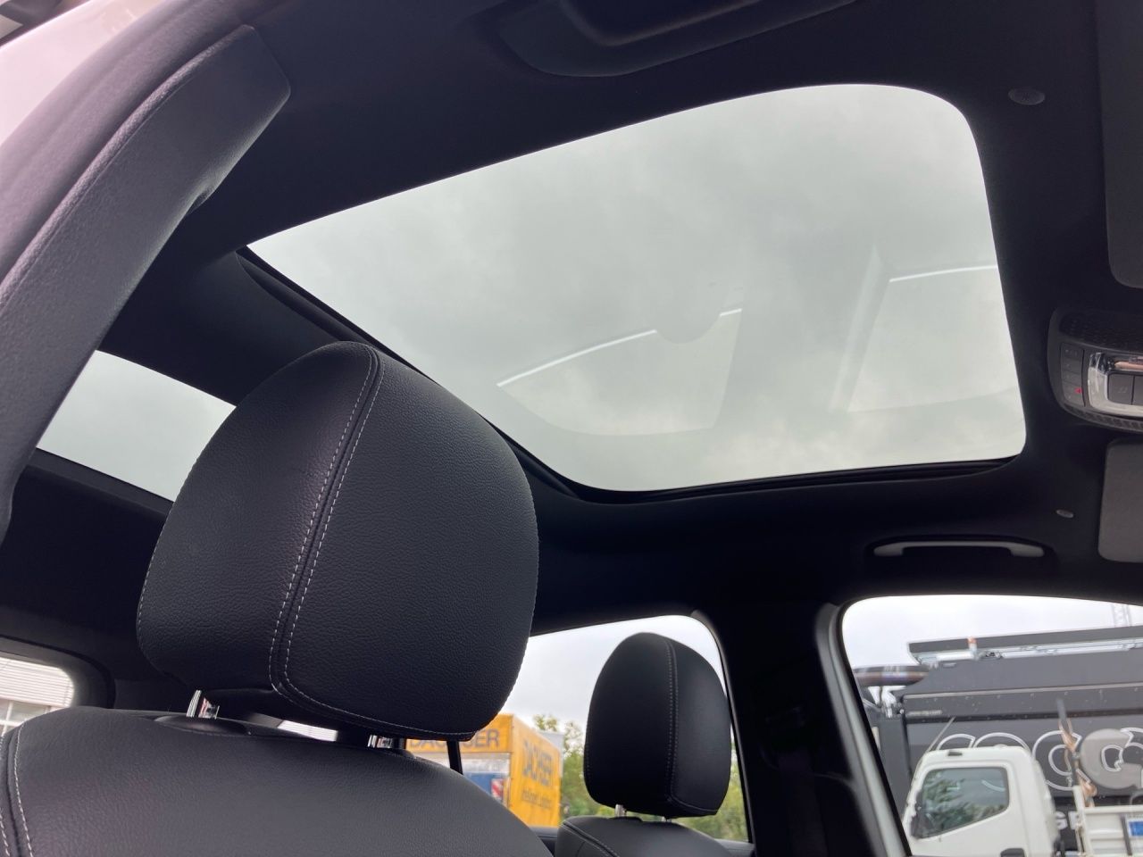 Fahrzeugabbildung Mercedes-Benz EQA 250+ BONUS+PROGRESSIVE+PANO+MEMORY+WINTER++
