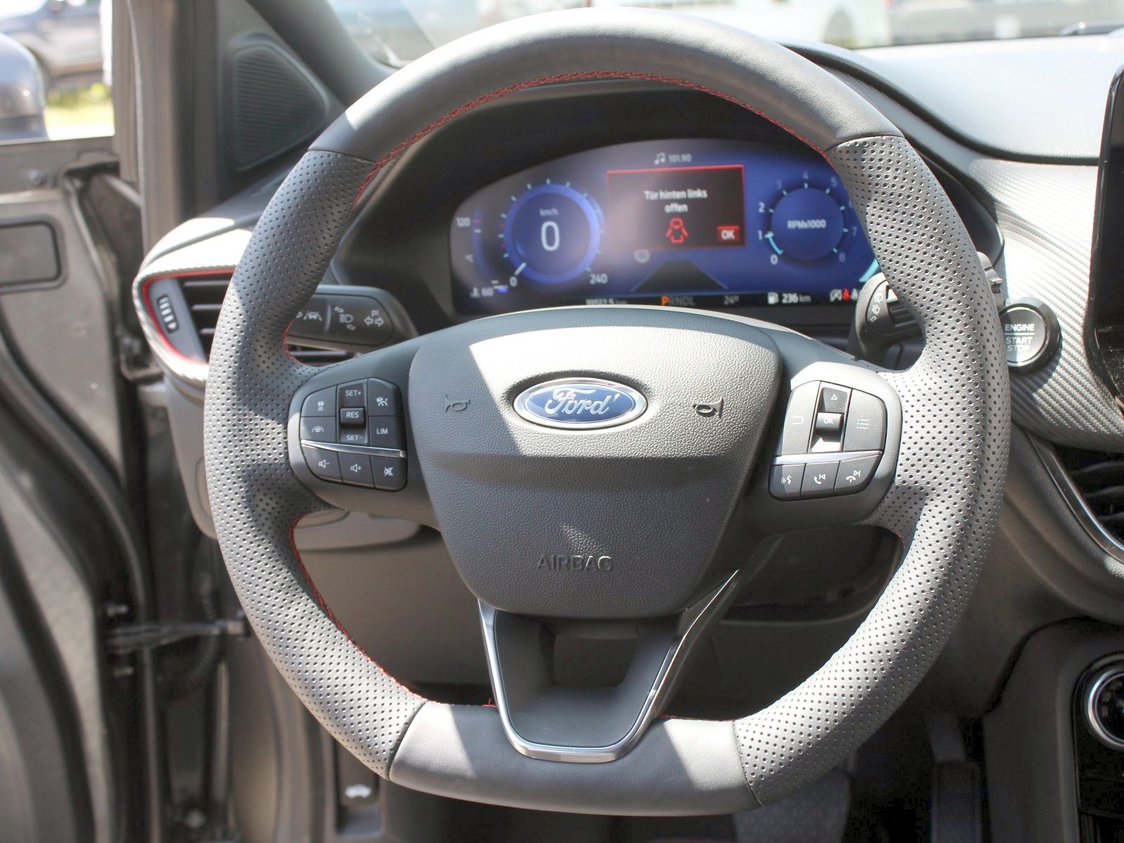Fahrzeugabbildung Ford Puma ST-Line X 1,0 EcoBoost Mild Hybrid