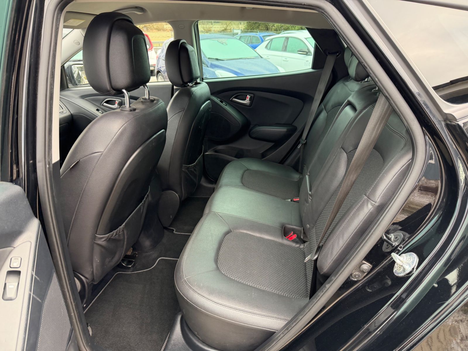 Fahrzeugabbildung Hyundai ix35°Star Edition°1.Hand°Leder°PDC°Shz°