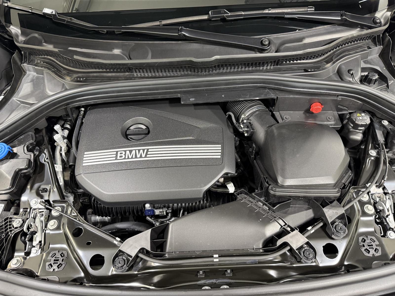 BMW 223i xDrive Active Tourer M Sportpaket AHK ACC