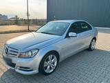 Mercedes-Benz W204 C200 Euro5 - Mercedes-Benz C-Class mit Diesel-Antrieb: W204