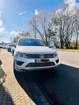 Volkswagen Touareg 3.0 V6 TDI SCR Exclusive Terrain Tec... - Volkswagen Touareg in Dortmund