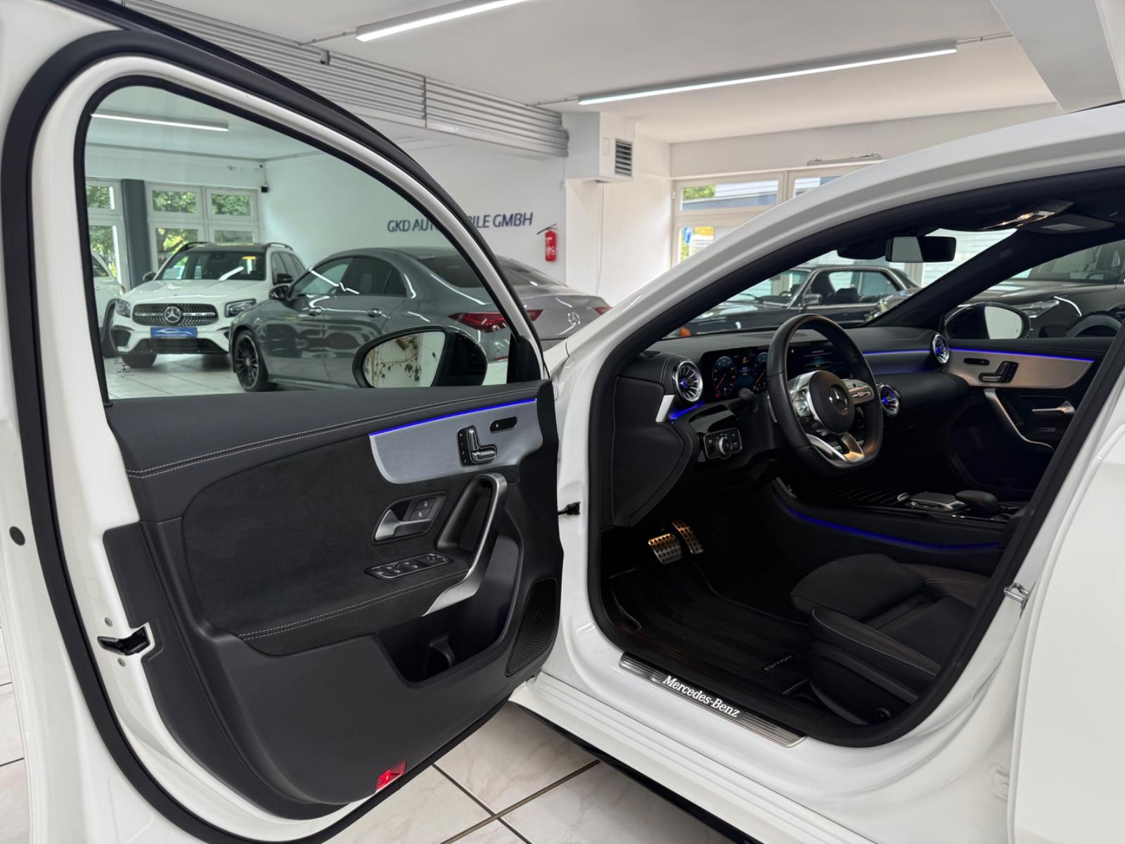 Mercedes-Benz A-Class AMG Line*Pano*360°*Memory*Carplay, миниатюра 6