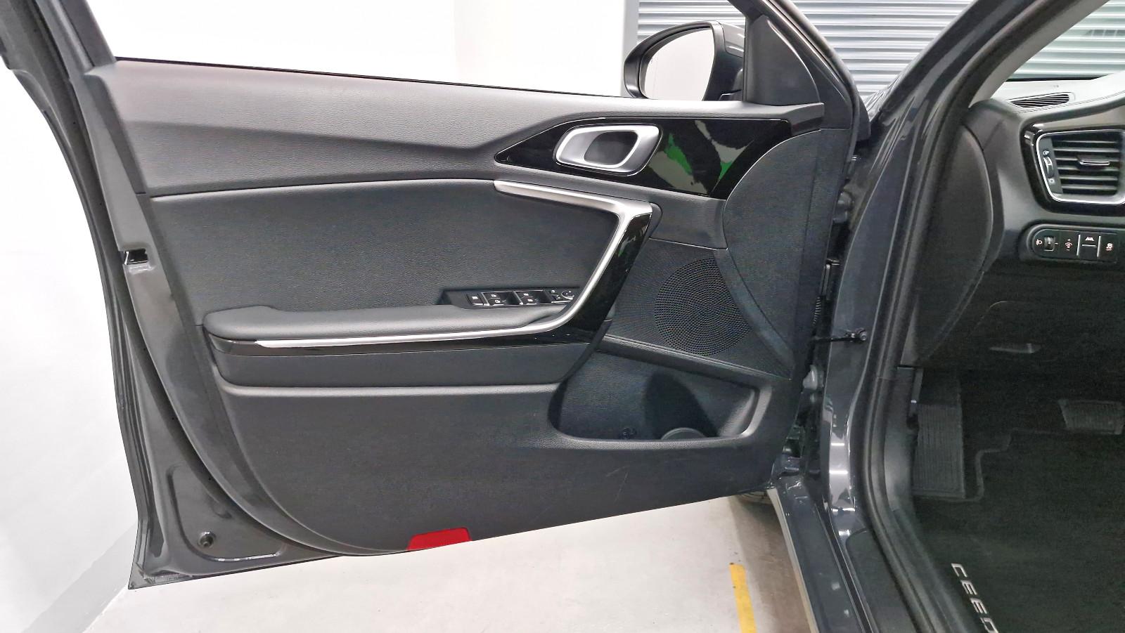 Kia cee'd Sportswagon DCT - Ultimate Edition Style