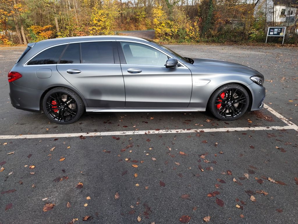 Image of Mercedes-Benz C 63 AMG