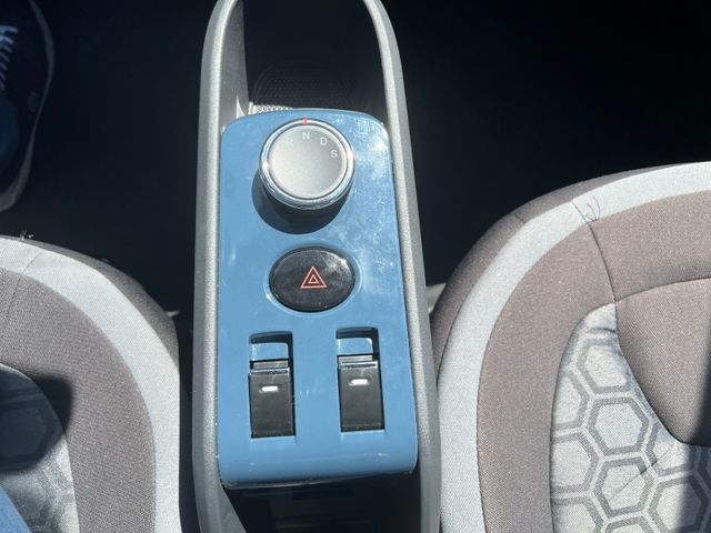 XEV YOYO Carplay  Android Auto  Klima  Bluetooth