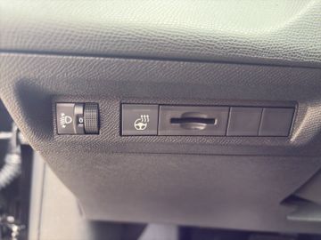 Peugeot 408 Allure HYBRID 145 e-DSC6 360°KAMERA*