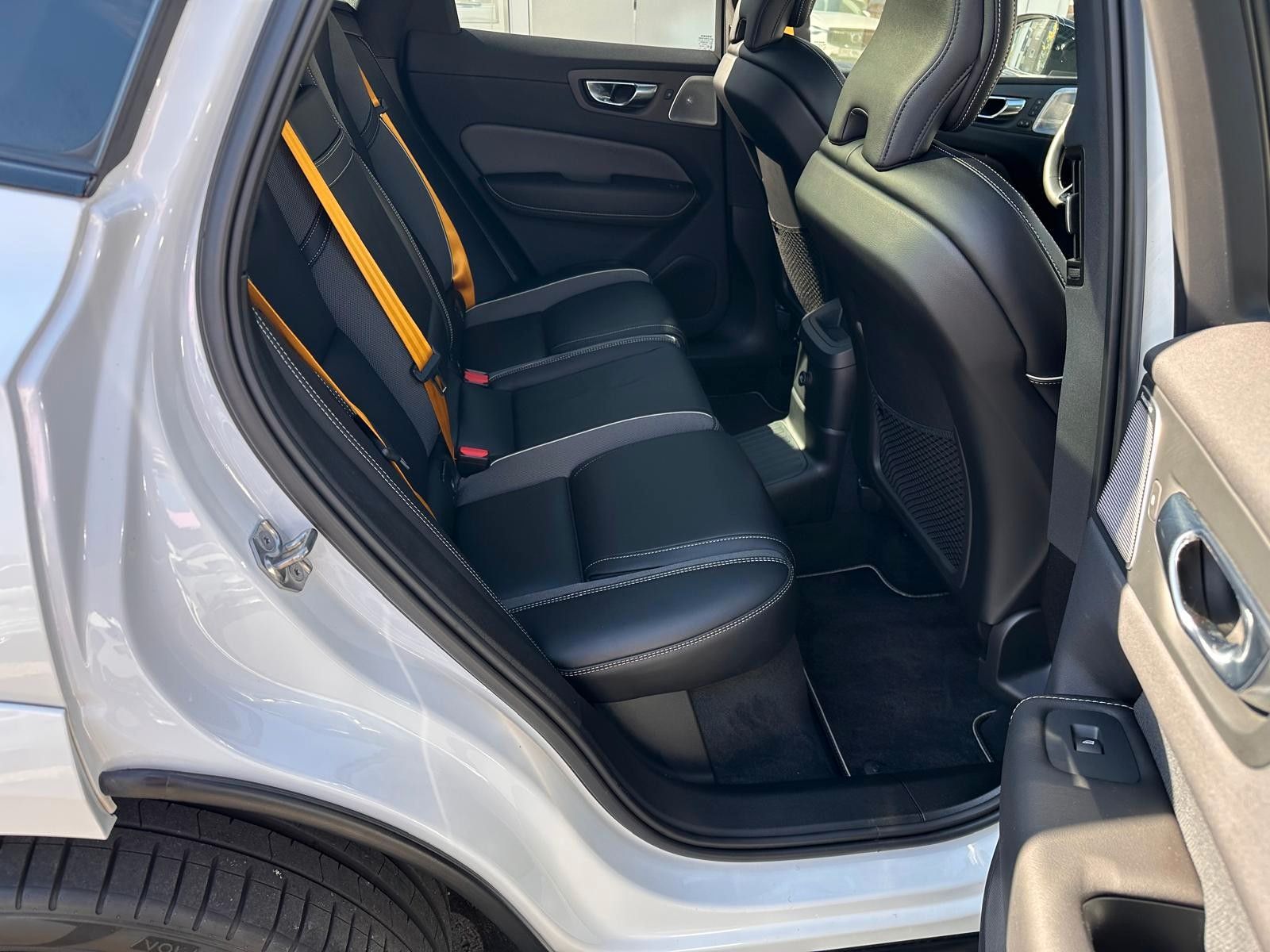Volvo XC60 T8 AWD Polestar Engineered Pano360°HUD,22'' foto 15
