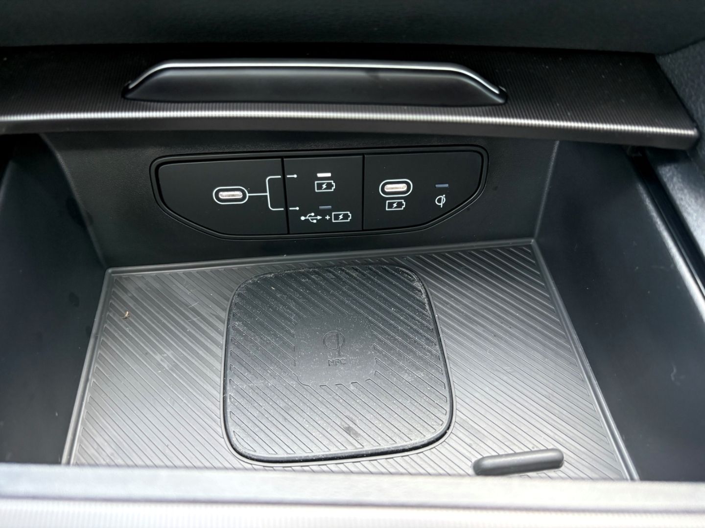 Fahrzeugabbildung Kia Sportage GT Line Allrad 360Kamera LED totWinkAss