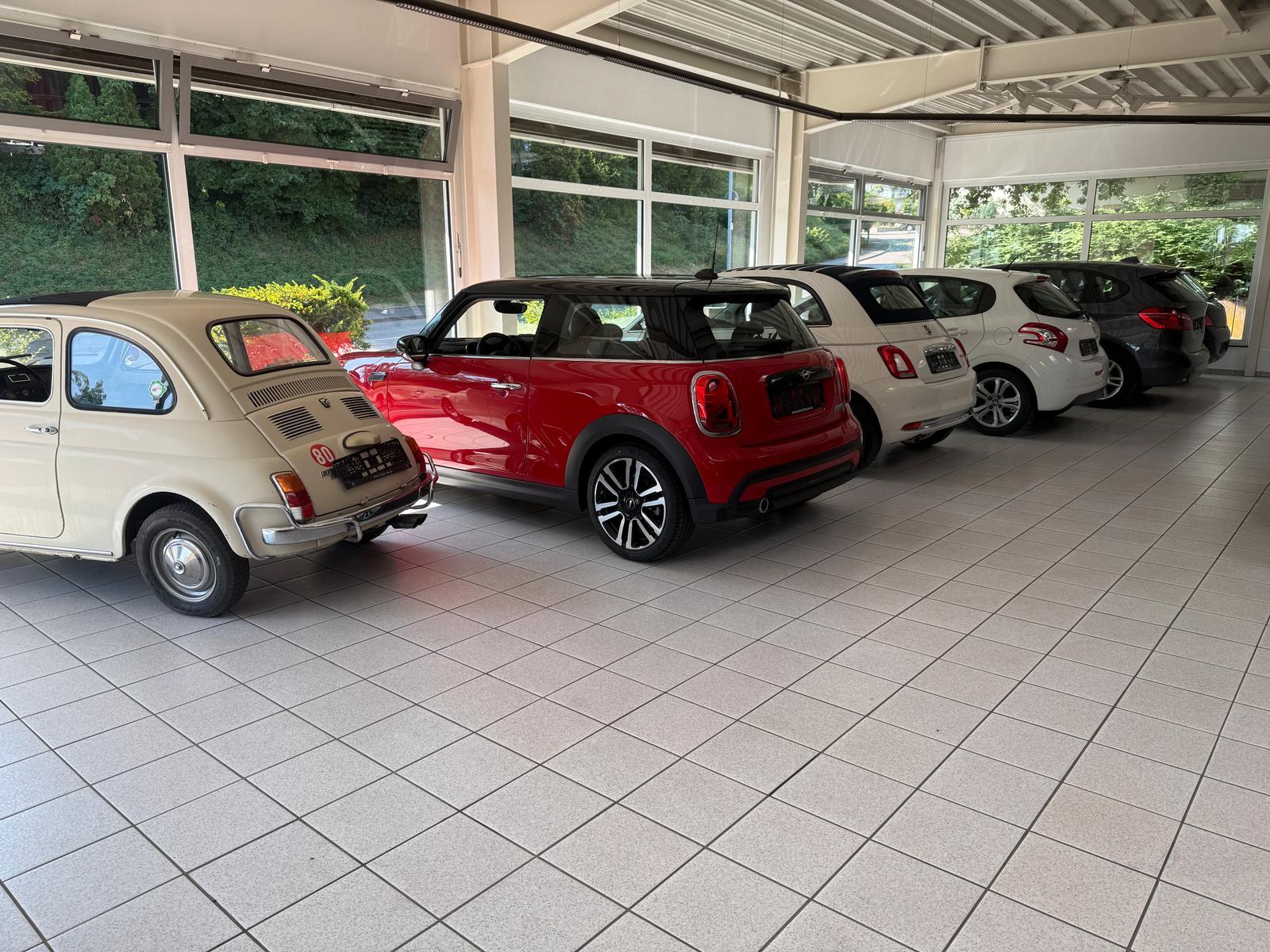 showroom-image-main