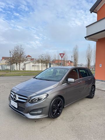 Mercedes-Benz Mercedes-benz B 180 d Automatic Sport