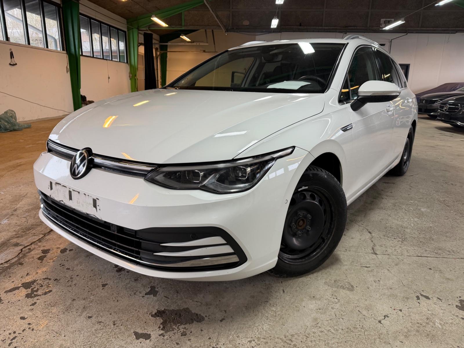 Volkswagen Golf VIII Variant Style 2,0TDI 150HK