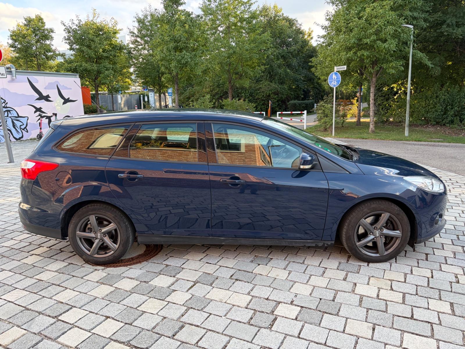 Ford Focus 2013 — двигун 1.596 cm³, 182 HP (134kW)