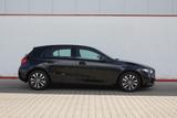 Mercedes-Benz A 180 d 8G-Dct WideScreen 458 2x große Display - Mercedes-Benz A 180 mit Diesel-Antrieb: Limousine