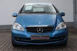 Mercedes-Benz A 150 Classic Automatik/Klima/Shz/Allwetter - Mercedes-Benz A 150 Gebrauchtwagen in Krefeld
