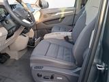 Volkswagen T7 Multivan Lang Edition Leder Pano AHK Navi Hea - scheckheftgepflegte VW T7 Multivan