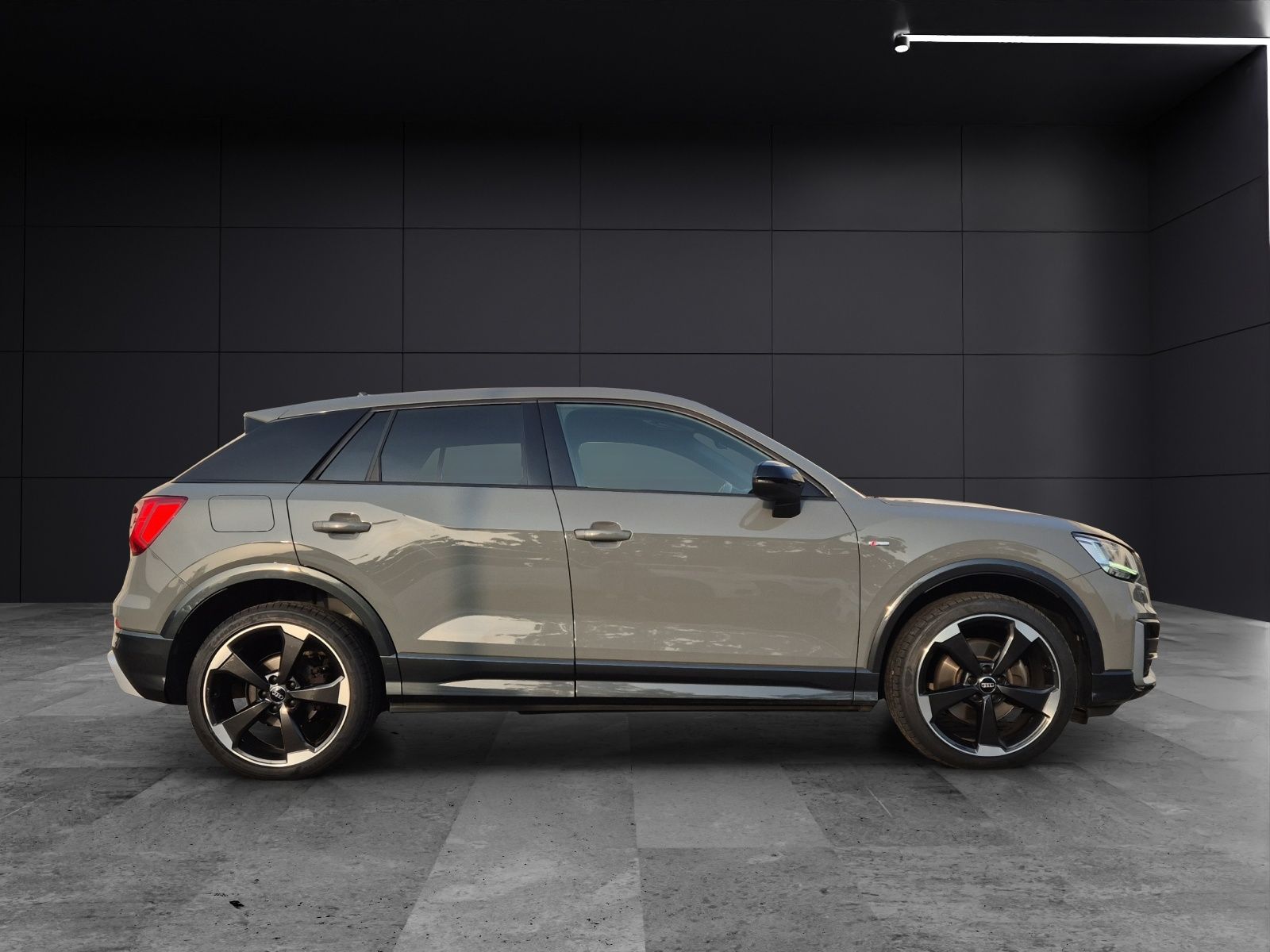 Fahrzeugabbildung Audi Q2 40 TFSI quattro sport S-line LED Navi GRA RFK