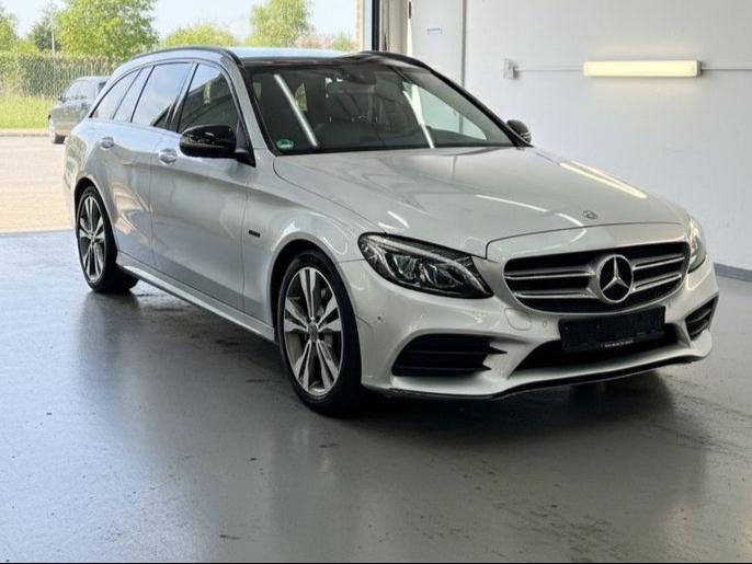 Mercedes-Benz C 300 e  T-Mod. AMG,Night,Batteriezertifikat 96%