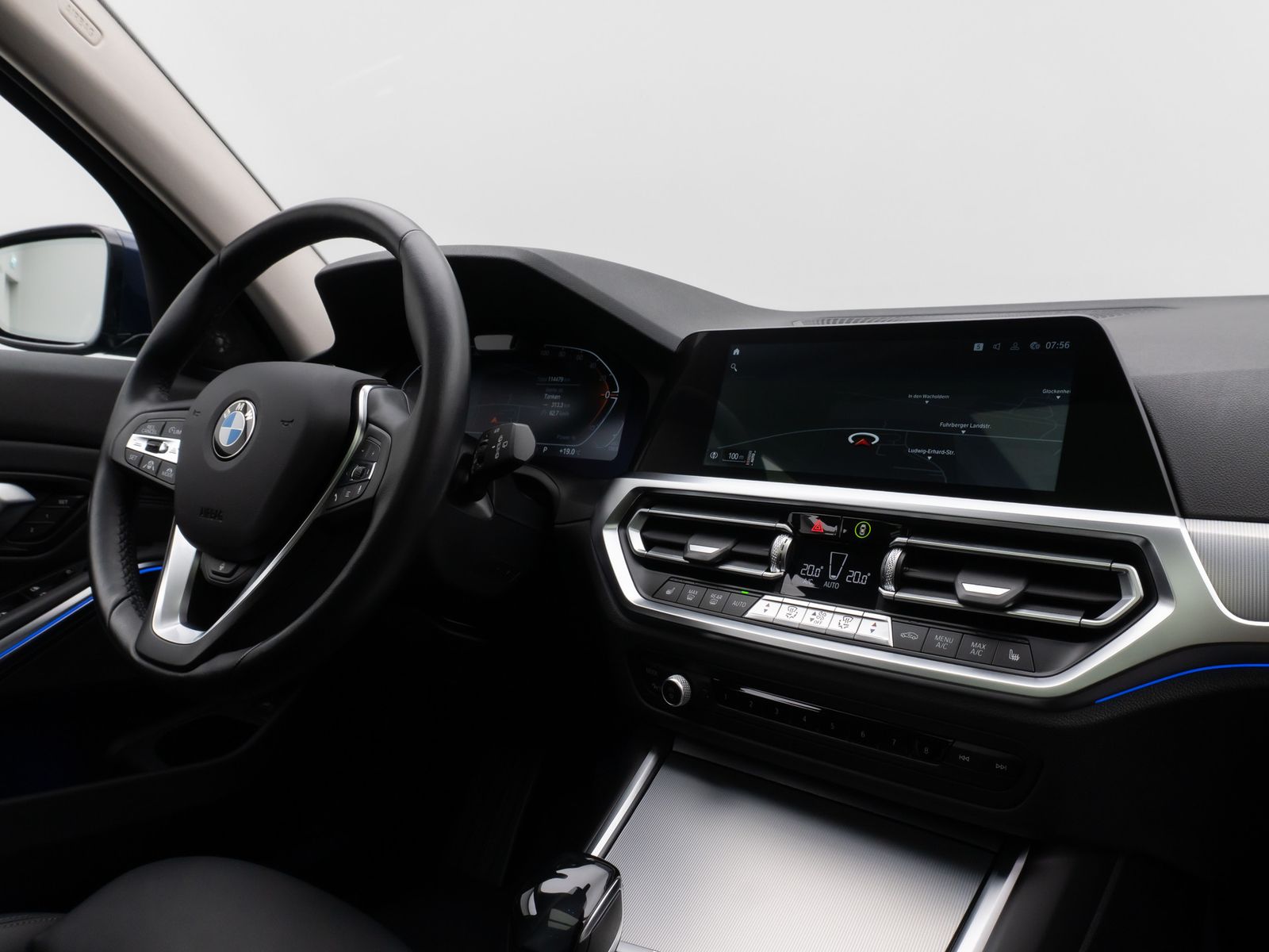 Fahrzeugabbildung BMW 330d xD Sport Line Pano Kamera Laser HUD DAB H/K