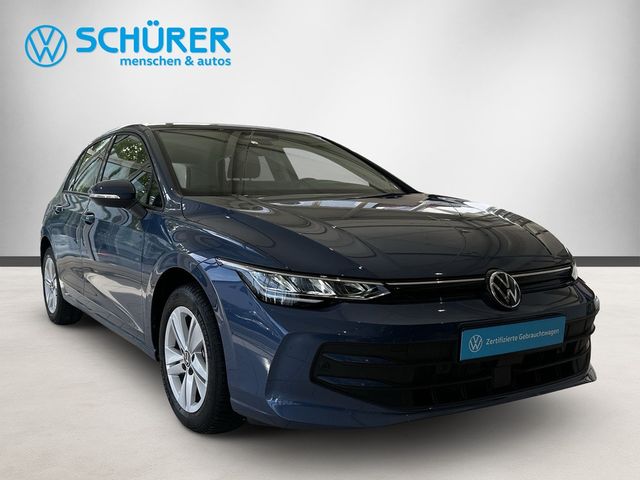 Volkswagen Golf VIII 1.5TSI Life AHK Rkam Keyless HuD Navi