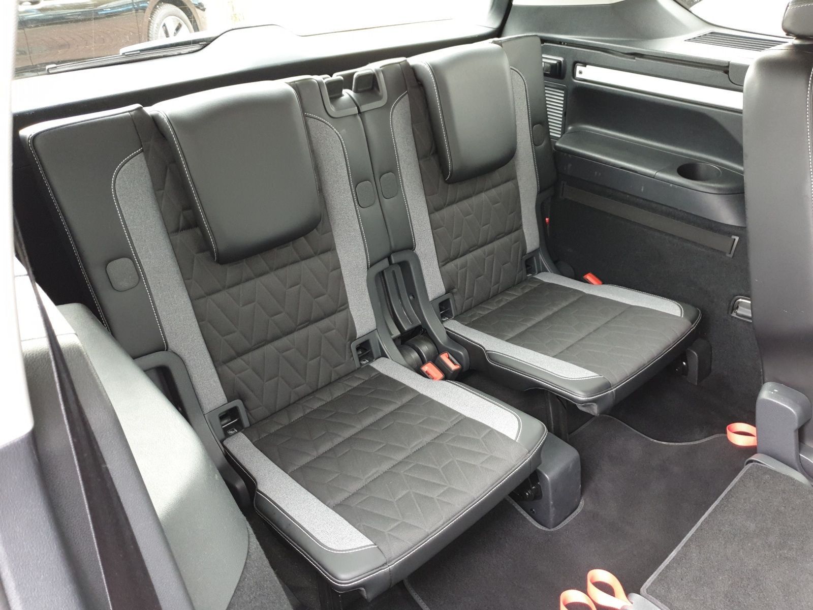 Volkswagen Touran - Bild 18