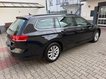 Volkswagen Passat Variant - 3