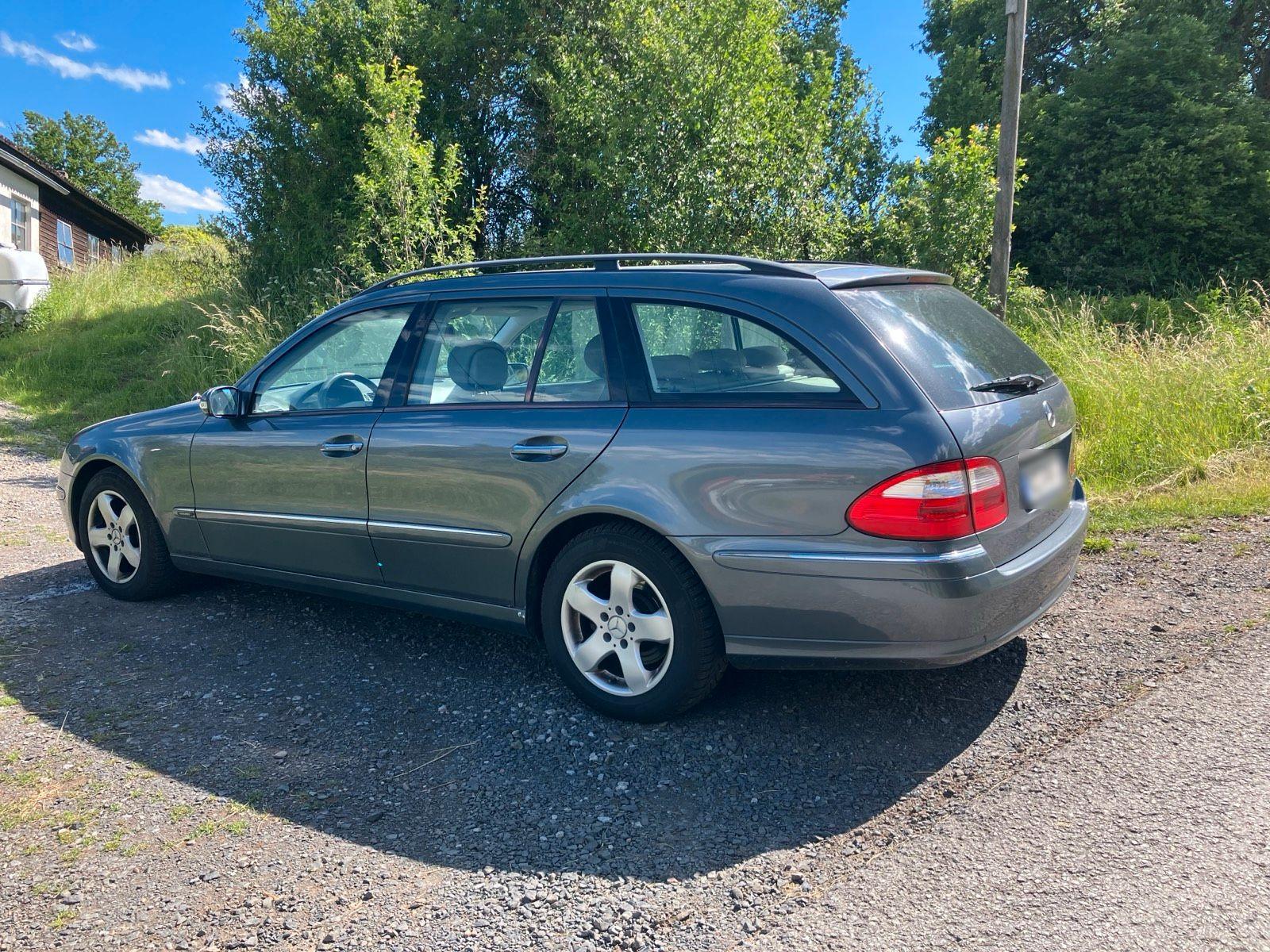 Mercedes-Benz E280 2005 — photo 6