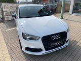 Audi A3 Sportback S line Sportpaket,2.Hand ,NAVI,uvm. - Audi A3 mit Benzin-Antrieb: Limousine, Line Sportpaket