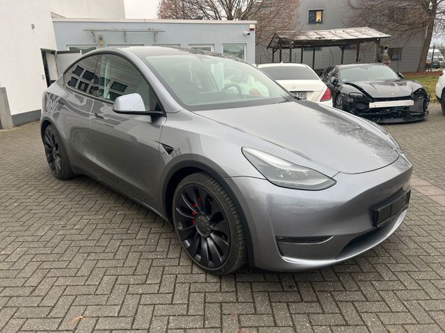 Tesla Model Y Performance Dual AWD