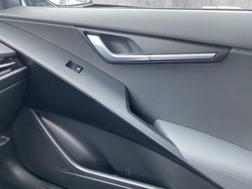 Kia NIRO EV 64kWh SPIRIT *LED*PDC*Sitzheiz*Kamera*
