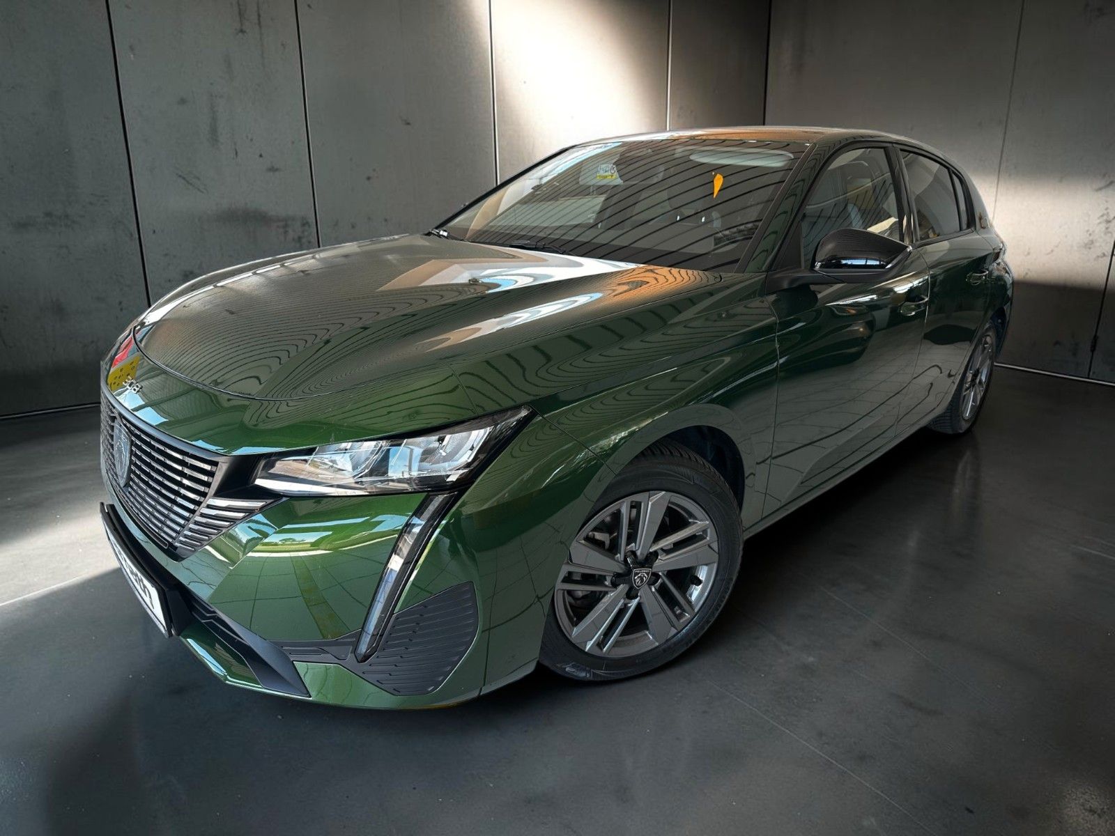 Peugeot 308 - 1