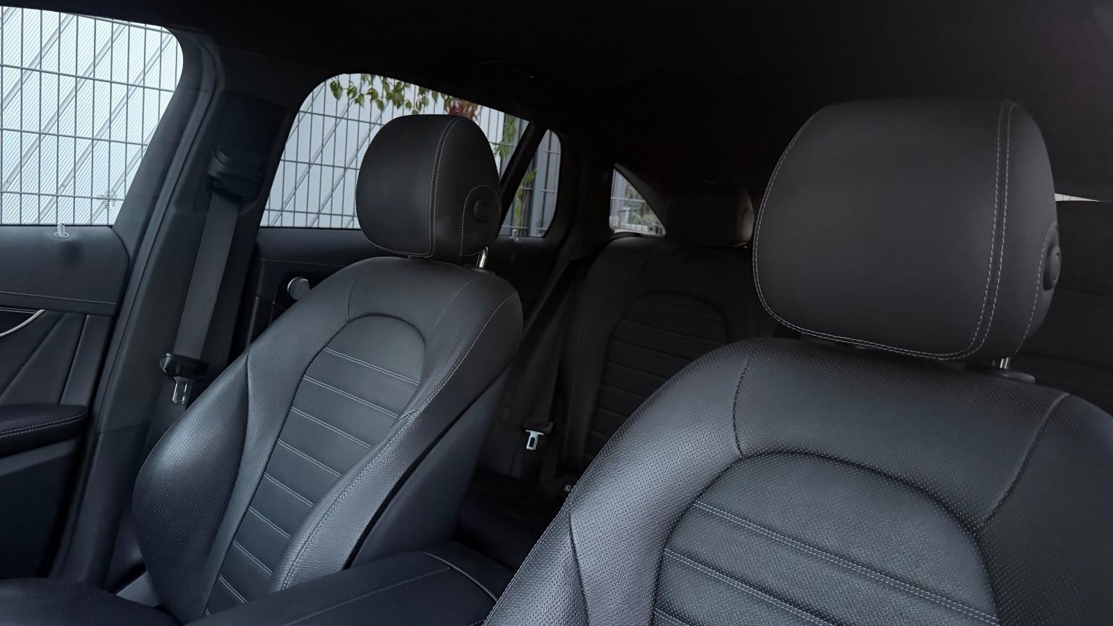 Mercedes-Benz EQC 400 4Matic AMG-LINE MULTIBEAM,360°,LEDER