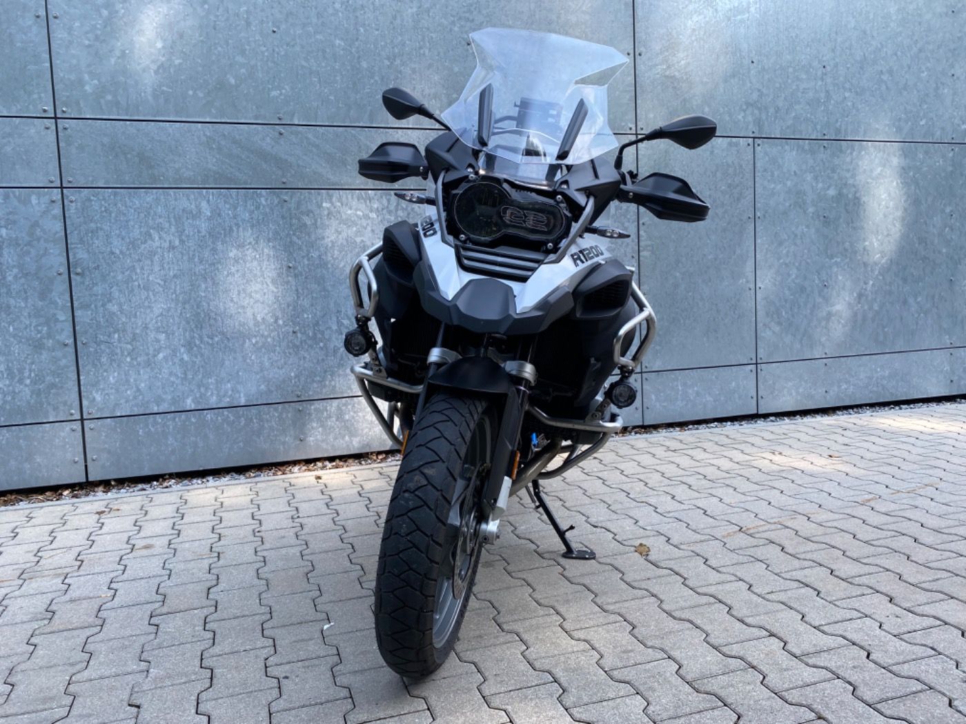 Fahrzeugabbildung BMW R 1200 GS Adventure Rallye 3 Pakete Connectivity