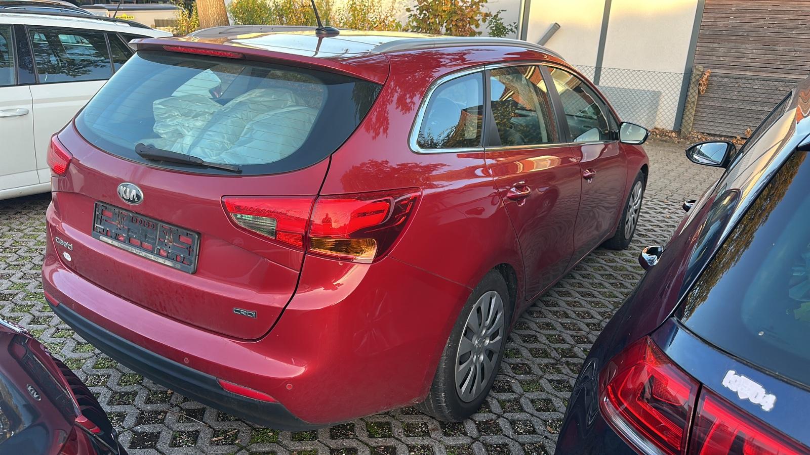 Kia cee'd 2012 — photo 6