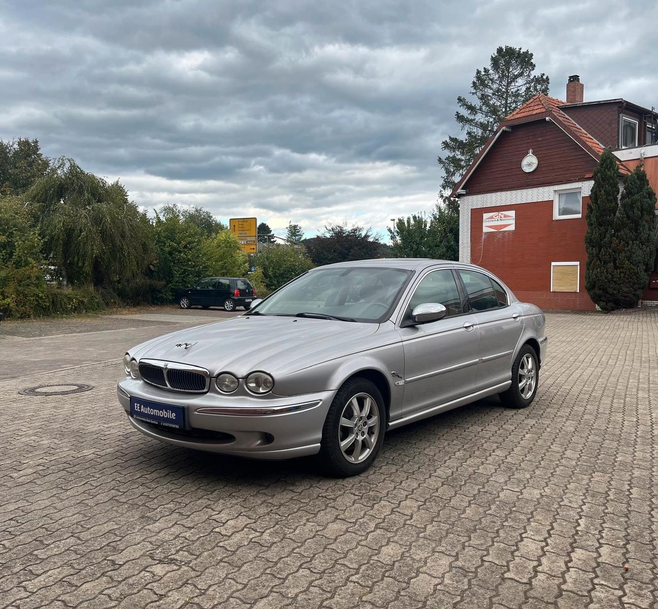 Jaguar X-Type 2.0 V6 Executive*TÜV 11/2027*