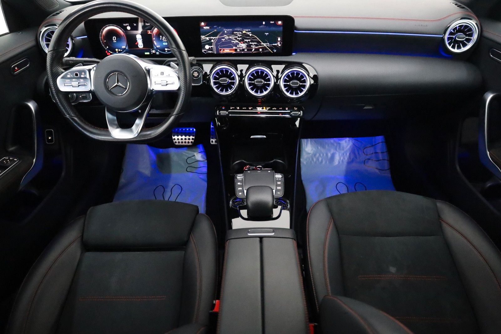 Fahrzeugabbildung Mercedes-Benz CLA 250 e, AMG Coupe ,T.Leder,Navi,LED,SH,Kamera