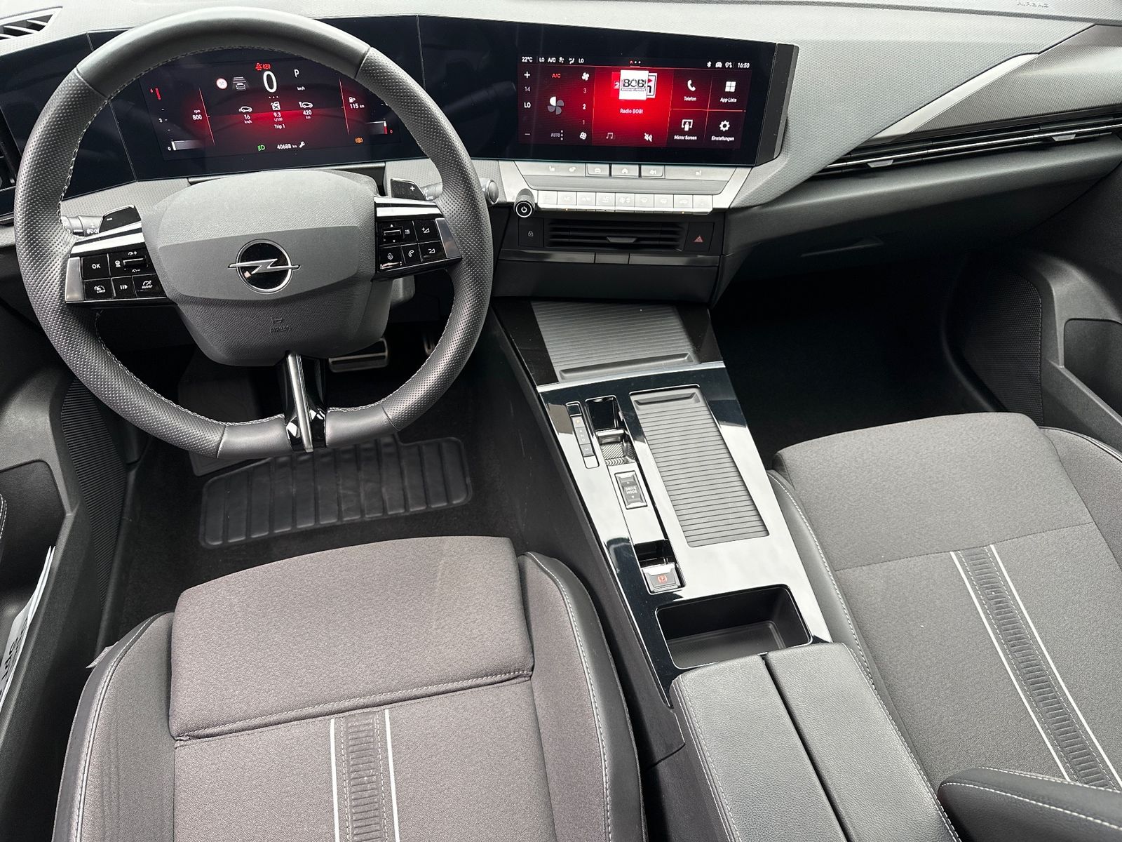 Fahrzeugabbildung Opel Astra Sports Tourer 1.5 D Automatik GS NAV+LED