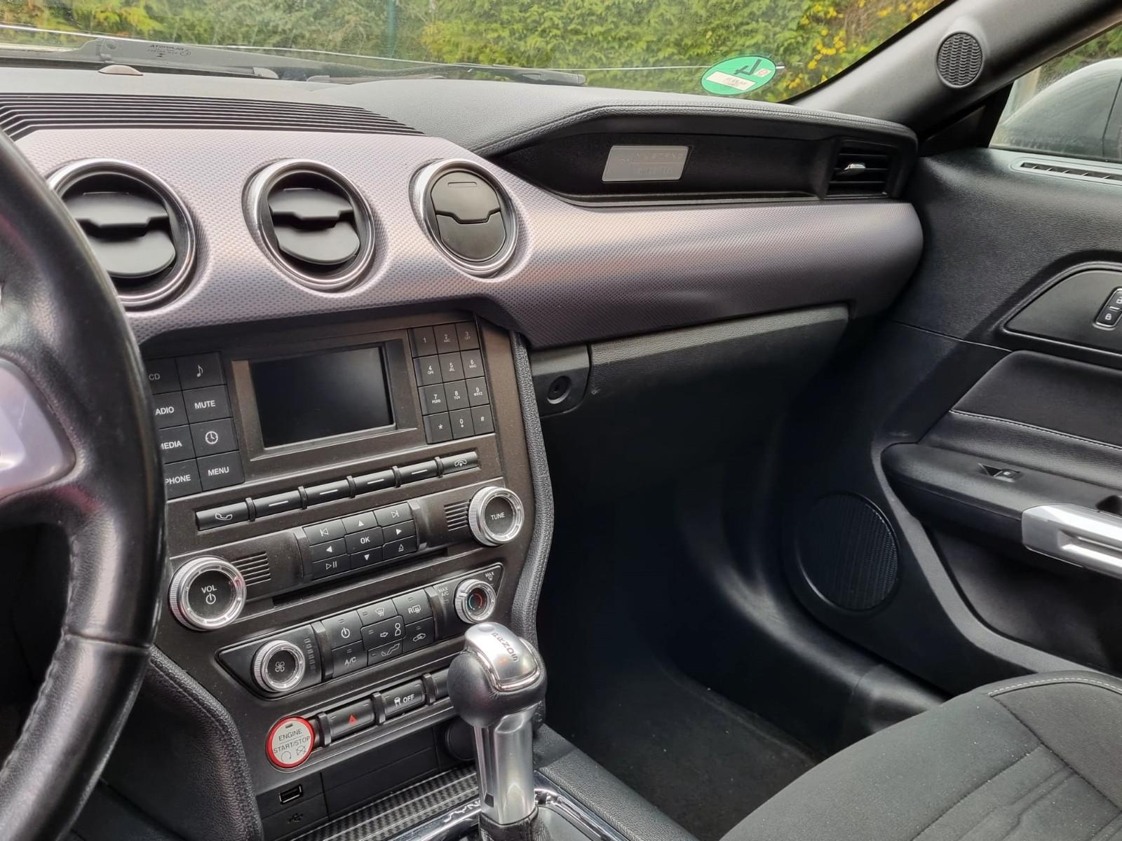 Ford Mustang 2.3 Coupe Aut-+Keyless+Kamera+Bi-Xenon+