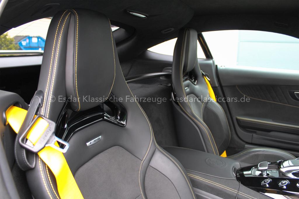 Mercedes-Benz AMG GT R