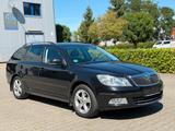 Skoda Octavia Combi Family *Steuerkette Neu* Automatik - gebrauchte Skoda Octavia aus dem Jahr 2012