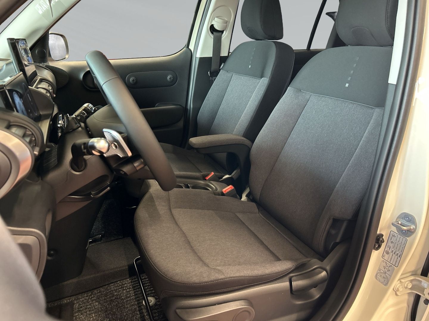 Hyundai INSTER – Bild 8